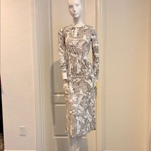 Chic Long Sleeve Patterned Dress